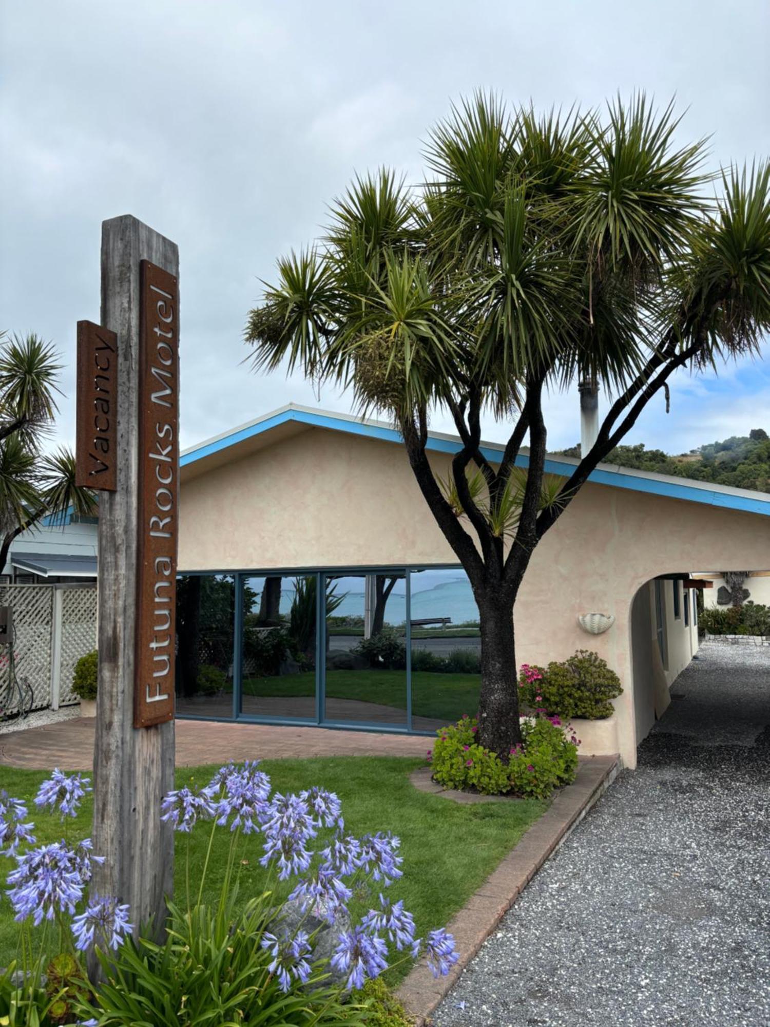 Futuna Rocks Motel Kaikoura Exteriör bild