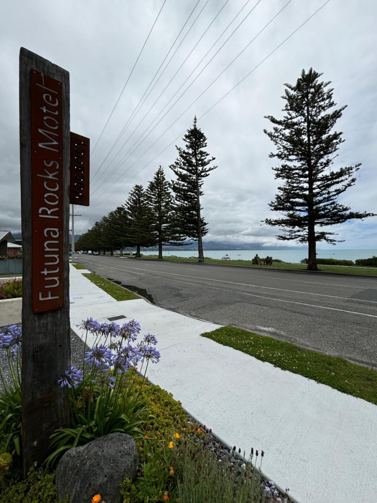 Futuna Rocks Motel Kaikoura Exteriör bild